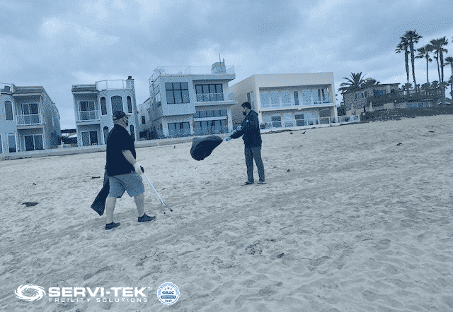 Advantages of a Local Beach Clean-up Advantages of a Local Beach Clean-up